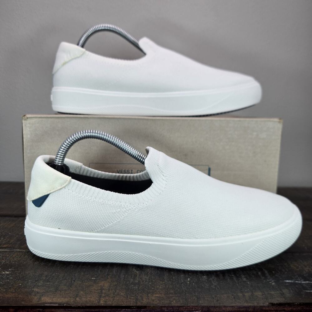 NEW Vessi Boardwalk Slip On Womens Size 6 Waterproof Shoes Sneakers Sail White